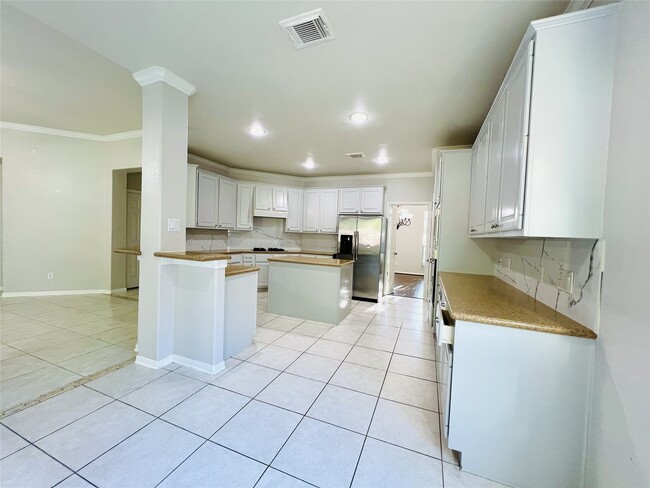Building Photo - 23703 Banning Point Ct