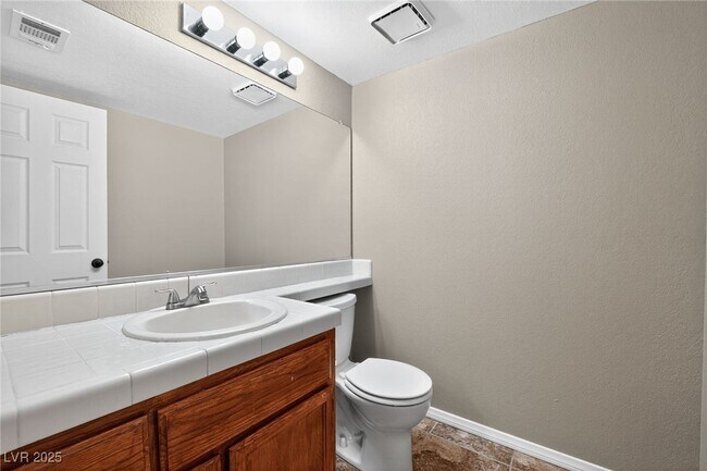 Building Photo - 3241 Ventana Hills Dr