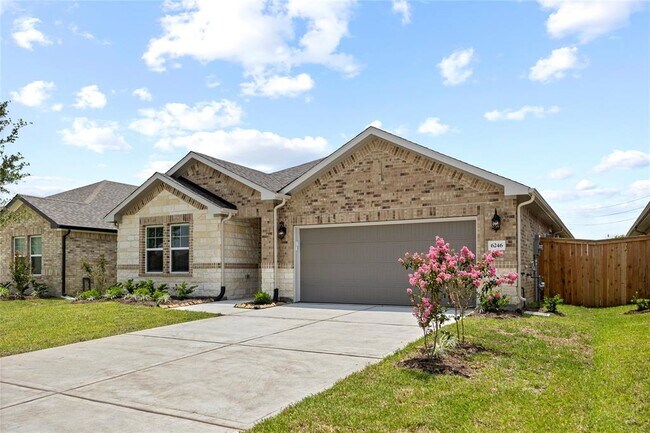 Building Photo - 6246 Brazos Trl Dr