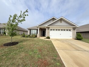 Building Photo - 214 Alonzo Toney Dr