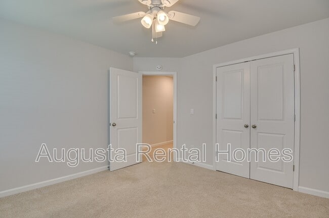 Building Photo - 1414 Deer Hollow Run