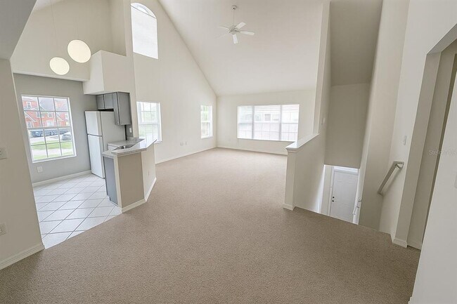 Building Photo - 10562 Windsor Lake Ct