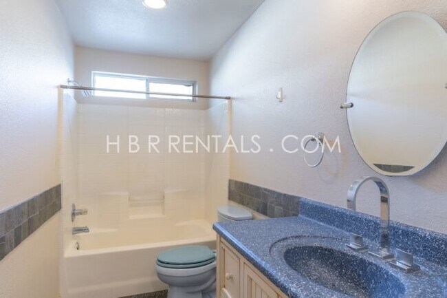 Building Photo - Charming 3-Bedroom & Spacious 2400 Sq. Ft. Layout in Tracy's Serene Sagewood Neighborhood!