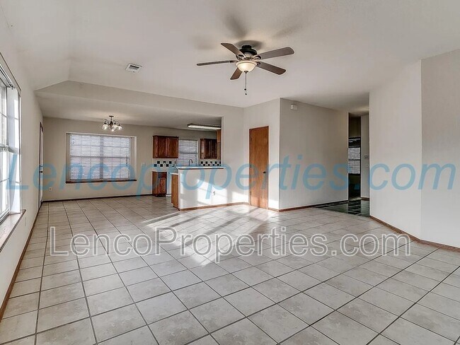 Building Photo - 1716 Briarcreek