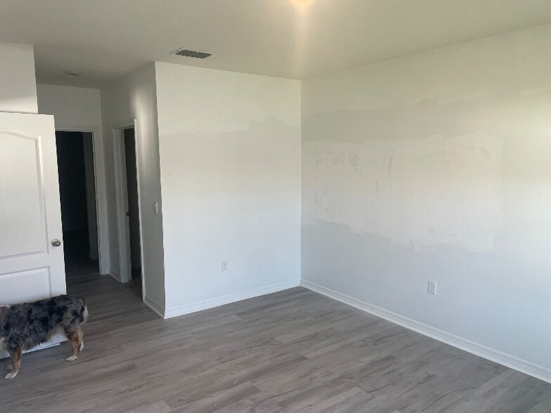 Building Photo - 2187 Pigeon Plum Dr