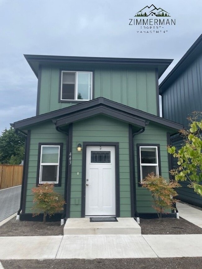 Building Photo - Modern 2 Bedroom Home in the Heart of Springfield!