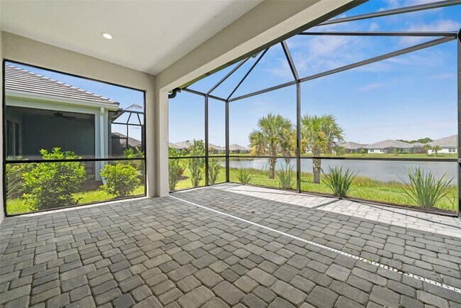 Building Photo - 10072 Lake Wales Cir