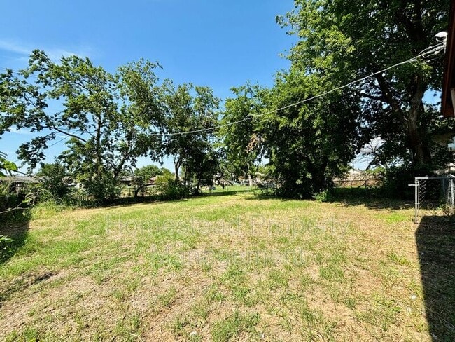 Building Photo - 721 NW 114th St