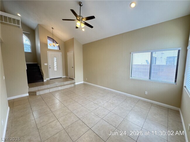 Building Photo - 127 Wynntry Dr