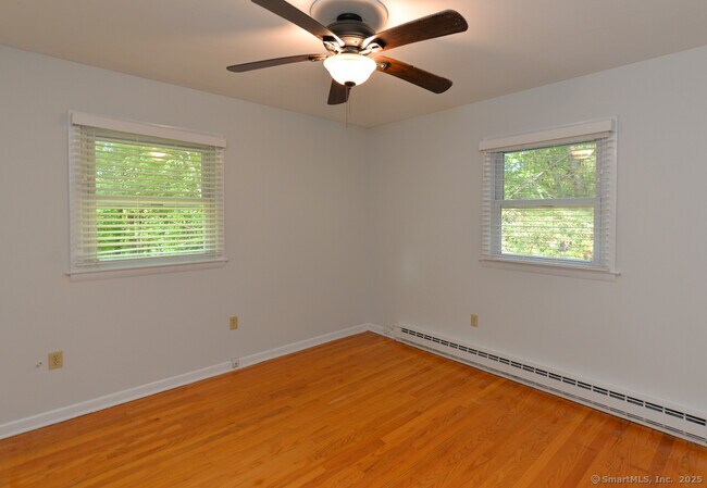 Building Photo - 62 Candlewood Lake Rd