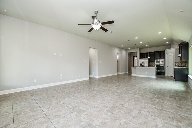Building Photo - 15330 Ashbrook Dove Ln
