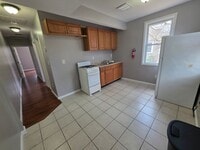 Building Photo - 2 Bed 1 Bath Apartment In Loch Sheldrake