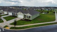 Building Photo - 975 Brooklet Dr