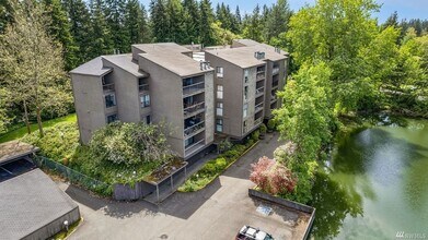 Building Photo - 6858 139th Ave NE