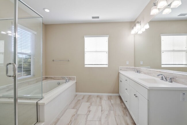 Building Photo - Cypress Village Home in Irvine for lease