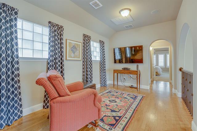 Building Photo - 528 Sandy Ln