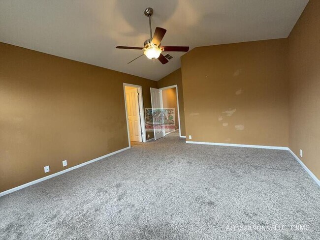 Building Photo - 7094 Red Sand Grove
