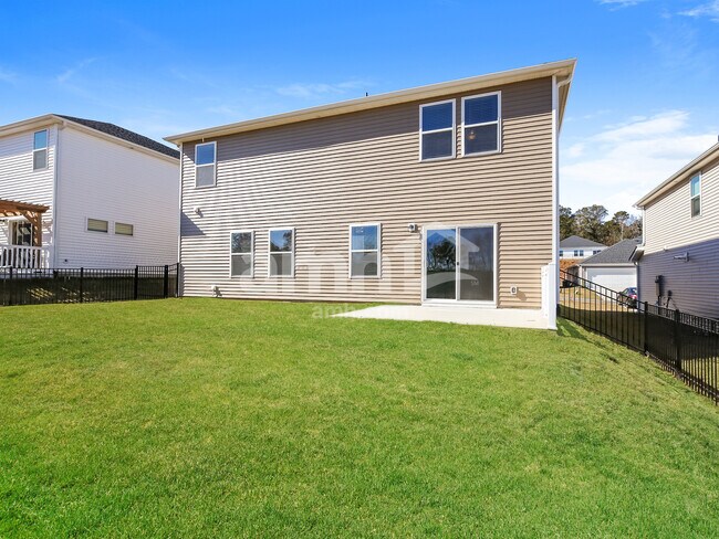 Building Photo - 1088 Appalachian Dr