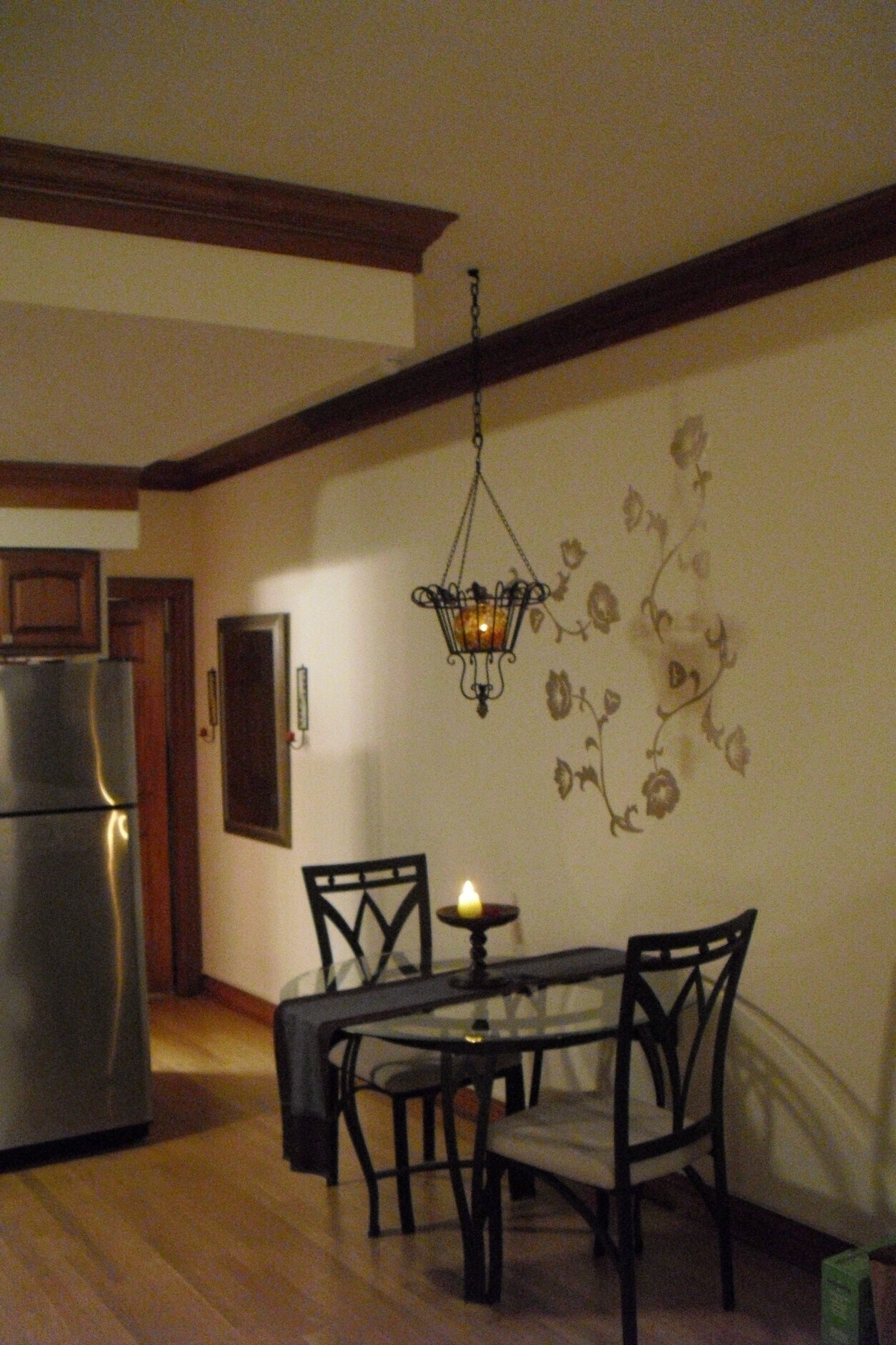 eating area - 6 Clark Pl