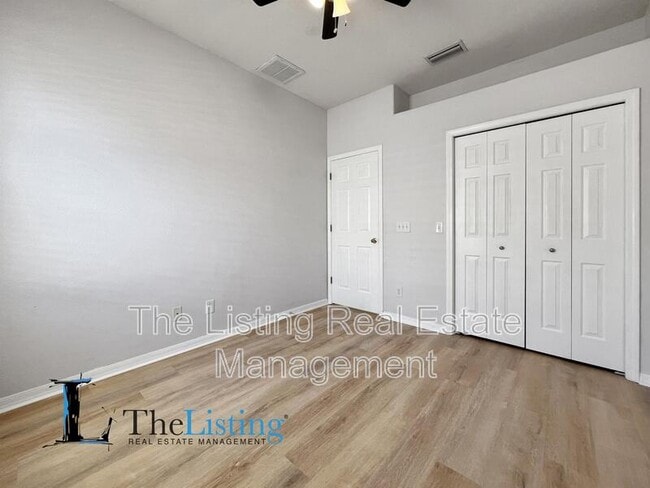 Building Photo - 8814 Sandy Plains Dr