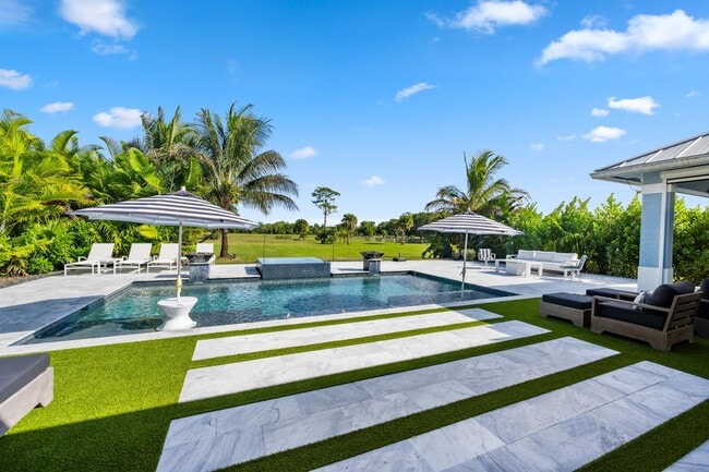 Building Photo - 3155 SW 78th Ave