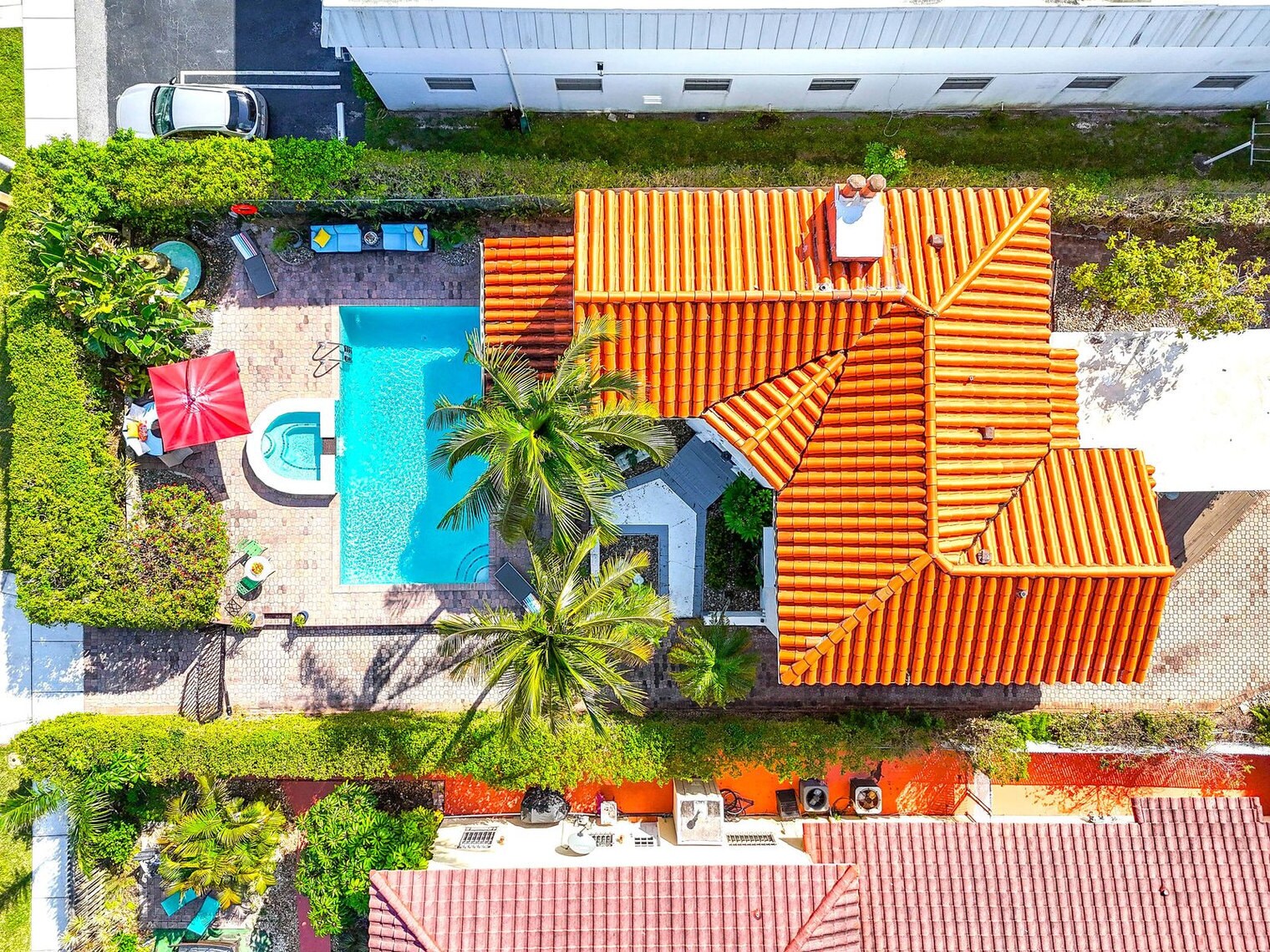 Building Photo - 414 Lake Shore Dr