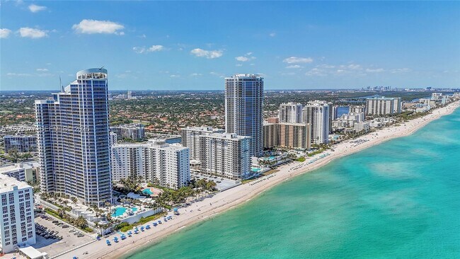 Building Photo - 3101 S Ocean Dr