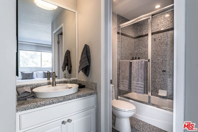 Building Photo - 18065 W Coastline Dr