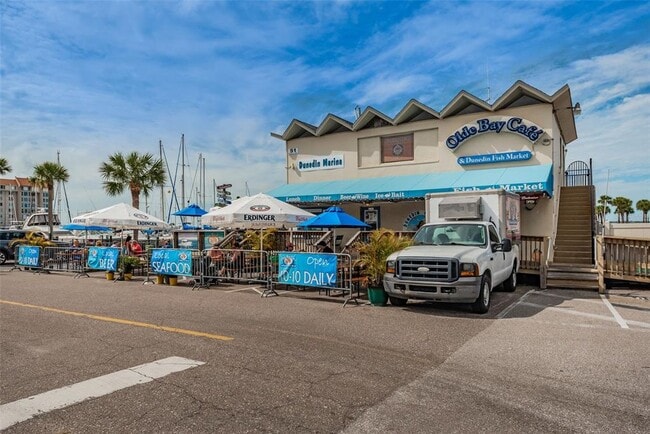 Building Photo - 1502 Cottonwood Terrace