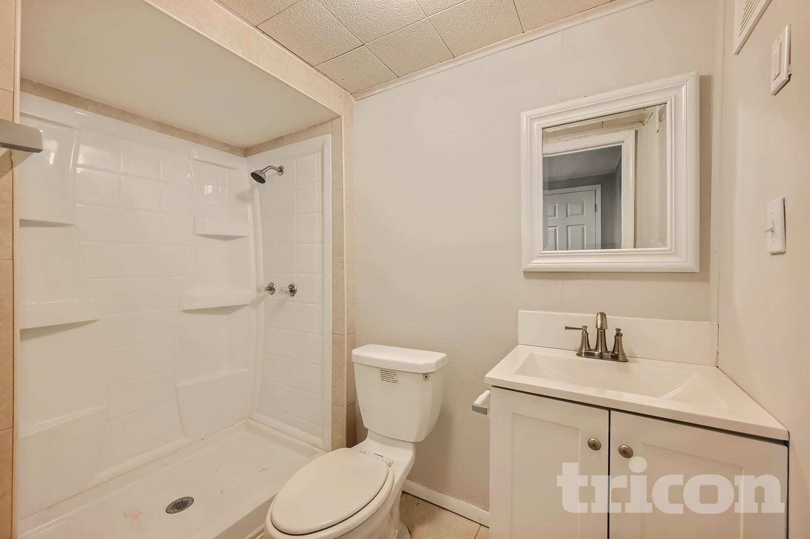 Building Photo - 12367 Boncrest Dr