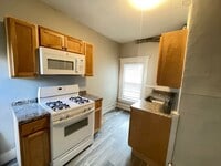 Building Photo - 325 Amherst St