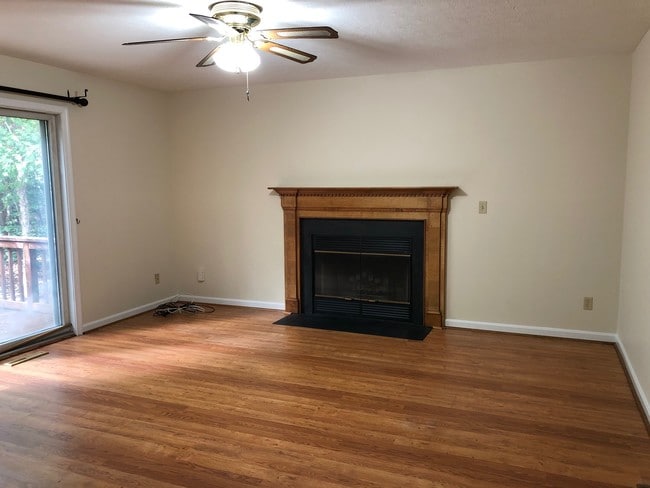 Building Photo - 21113 Arbor Ct
