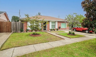 Building Photo - 3752 Tulane Dr