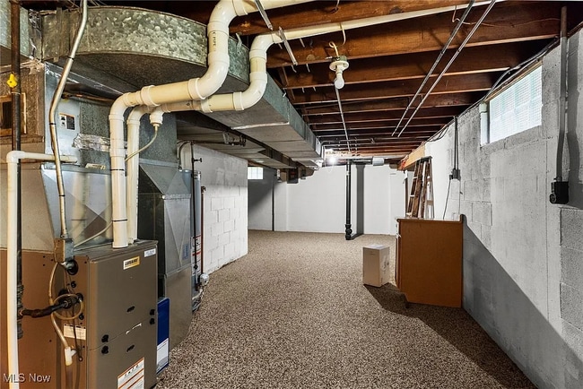 Building Photo - 3662 Monaca Ave