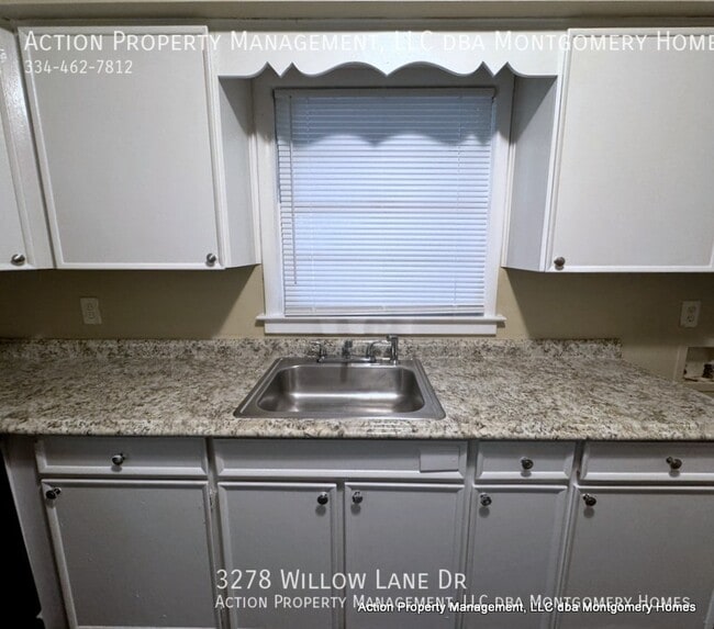 Building Photo - 3278 Willow Ln Dr