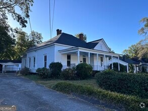 Building Photo - 227 Alcovy St