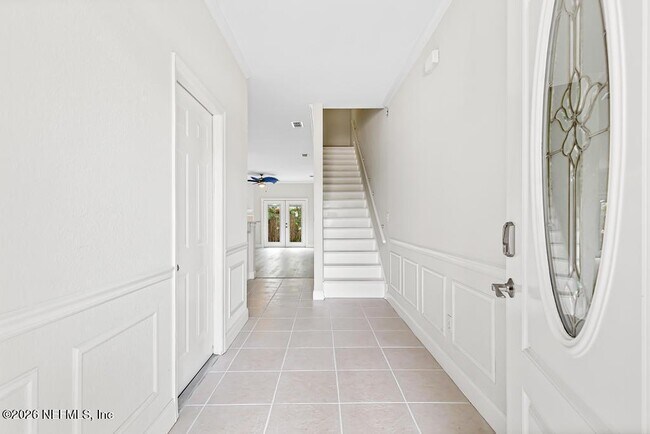 Building Photo - 66 W 14th St