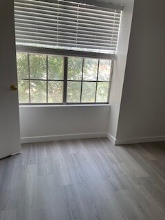Building Photo - 1601 N Saba St