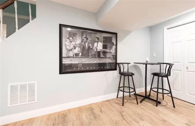 Building Photo - 2596 Dawn Dr