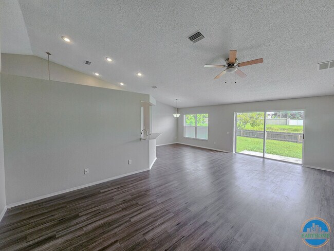 Building Photo - 12506 Vision Way