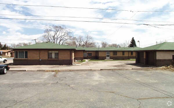 Primary Photo - 1391-1395 Saulsbury St