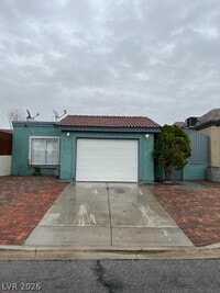 Building Photo - 2274 Sabroso St