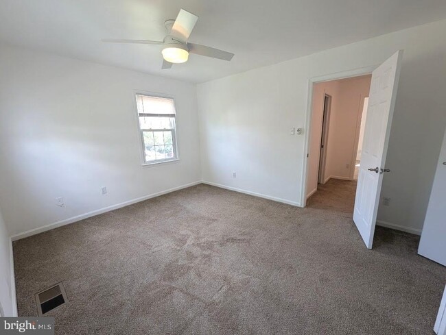 Building Photo - 14454 Cool Oak Ln