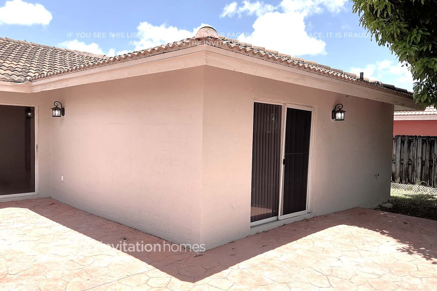 Building Photo - 14108 SW 145th Pl