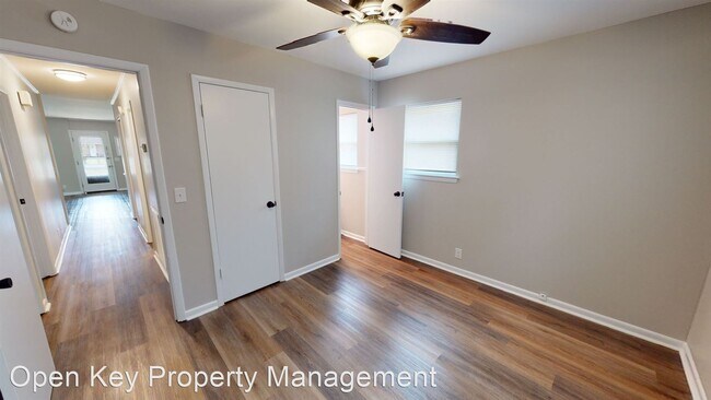 Building Photo - 3 br, 1.5 bath House - 101 Arvie Dr
