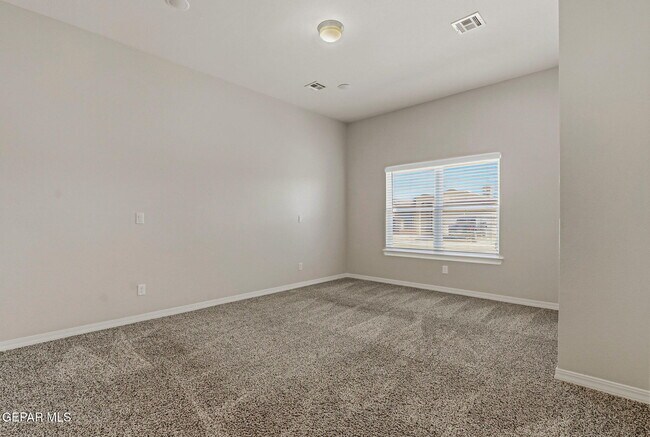 Building Photo - 957 Gulf Streams Ave
