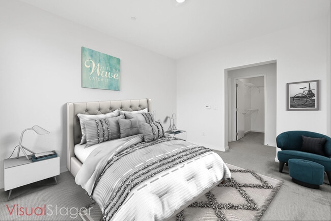 Building Photo - 19 Day St