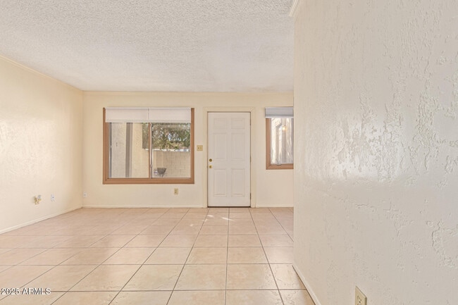 Building Photo - 6124 N 79th St