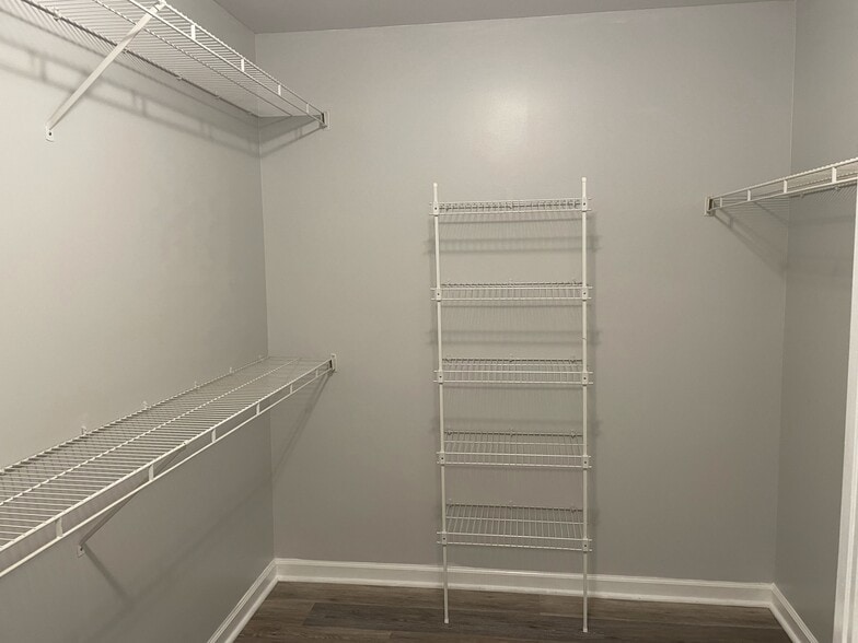 Master Bedroom Closet - 104 Ironwood Ln