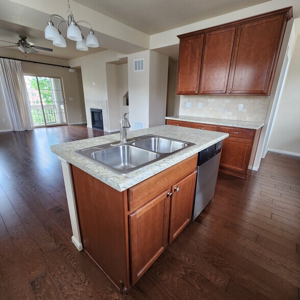 Building Photo - 10314 Bellwether Ln